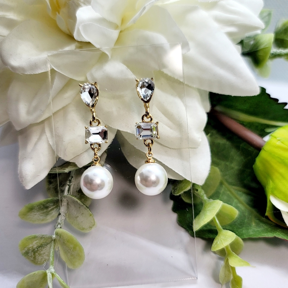 Diamond Pearl Earrings Dangle
